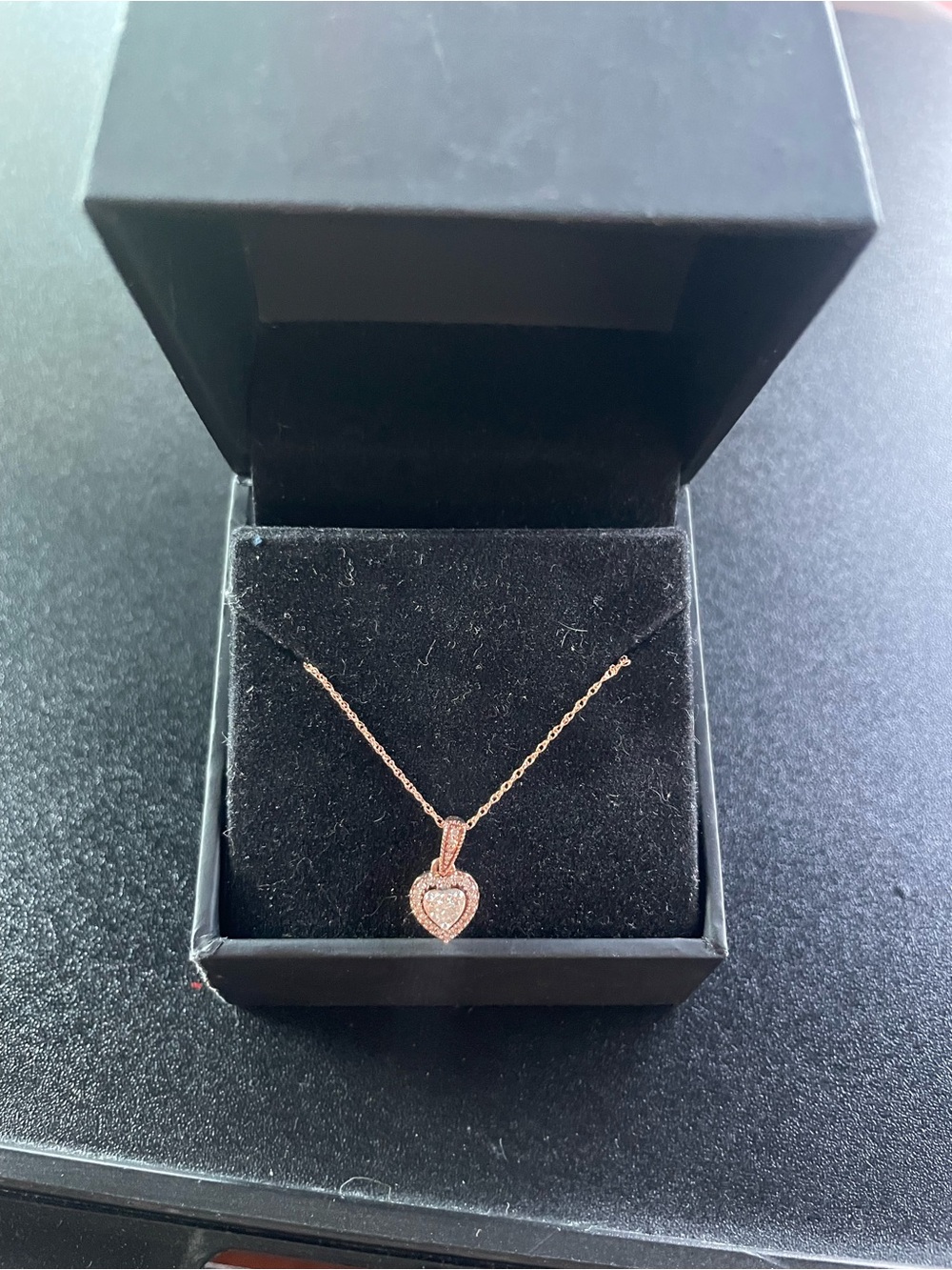 Zales Rose Gold 10k Heart Charm Pendant Necklace Cable Chain Love Theme